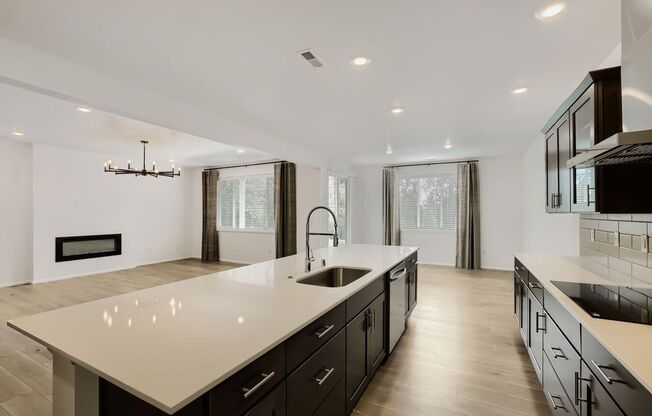Stunning 4bed/2.5bath Corner Lot Home Near Downtown Monroe!