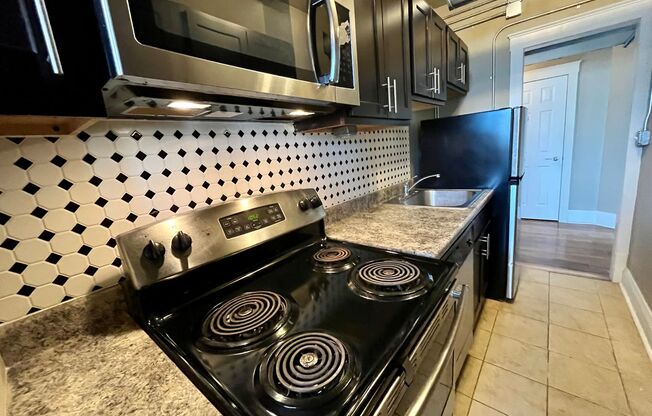 1 bed, 1 bath, 630 sqft, $935, Unit 2243209