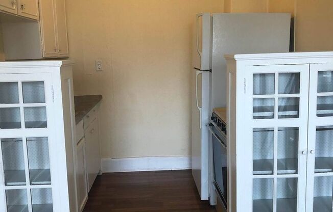 Whitestone Manor Apartments