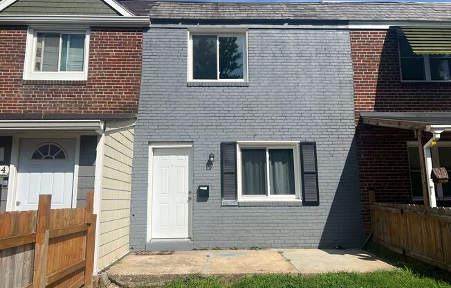 Newly renovated 3 bedroom 1 bath in Brooklyn Park