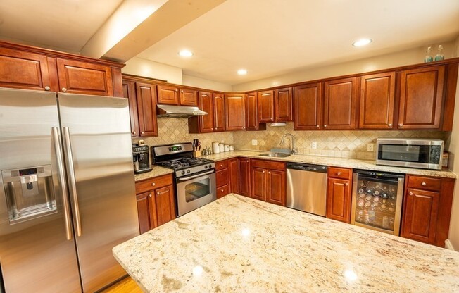 15 DOWNER CT