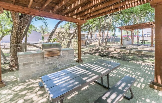 3 beds, 2 baths, 1,100 sqft, $1,495, Unit 251