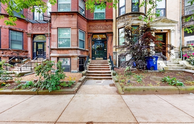 1071 BEACON ST