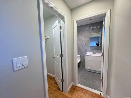 3 beds, 2 baths, 1,295 sqft, $3,100, Unit 3FL