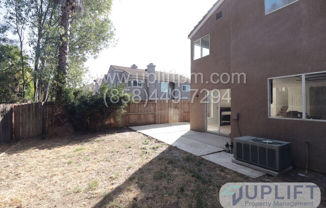 3 beds, 2.5 baths, $3,095