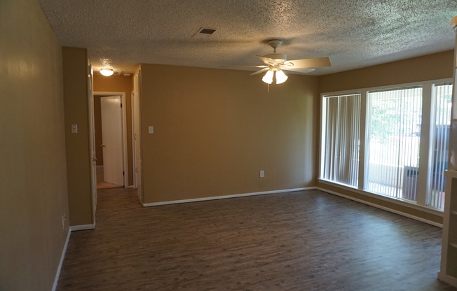 3414 31st 3 Bedroom 2 Bath with Carport & 1 car Garage