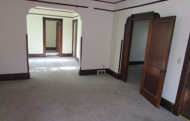 828-830 E. Johnson Street