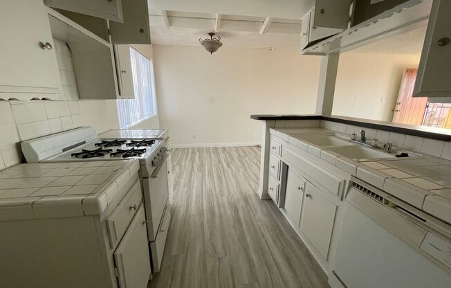 1010 S. Atlantic Blvd.