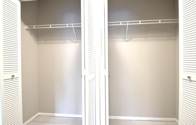 2 beds, 1 bath, 1,065 sqft, $1,995, Unit 3108-4