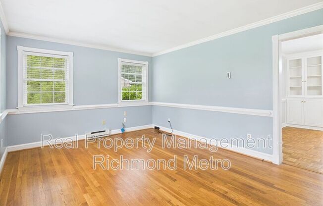 1109 DINWIDDIE AVE