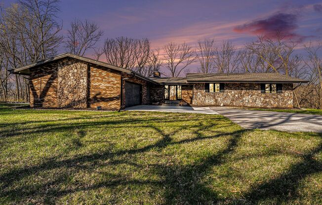 Beautiful Home in Ponca Hills