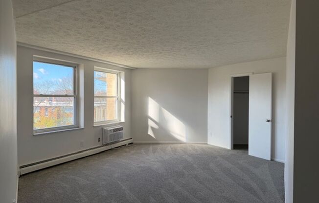 2 beds, 2 baths, 1,075 sqft, $1,575, Unit 506