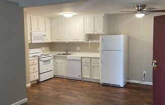 1 bed, 1 bath, 550 sqft, $1,395, Unit 26