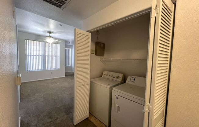 3 beds, 2 baths, $1,675, Unit # 1081