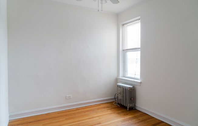 1 bed, 1 bath, 450 sqft, $1,550, Unit 4545-401