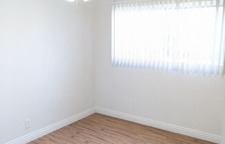 1 bed, 1 bath, 740 sqft, $1,600, Unit 5