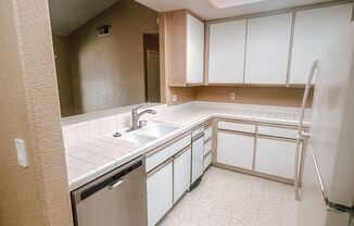 2 beds, 2 baths, $2,700