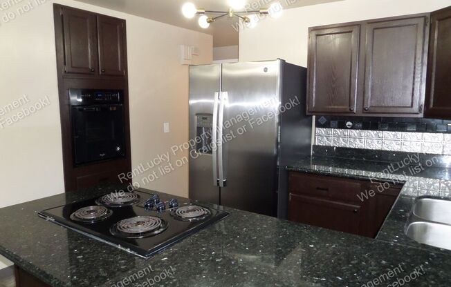 2 beds, 1 bath, $2,295