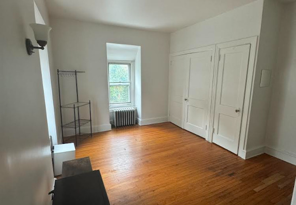 212 S. 41st St