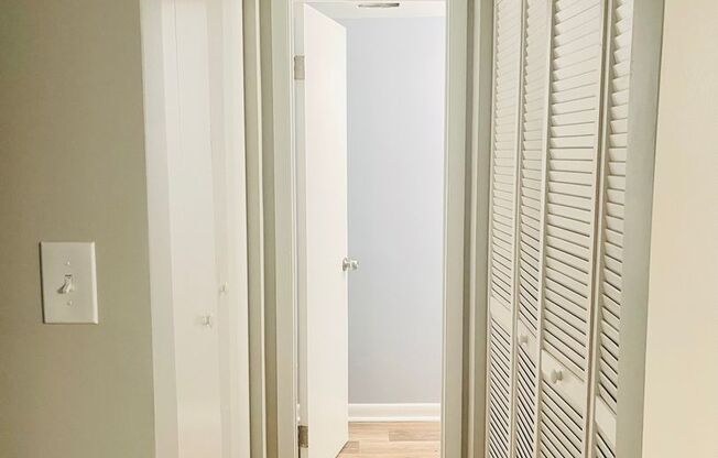 Beautiful recently Renovated 2 Bedroom 1.5 Bath Townhome in Virginia Beach!