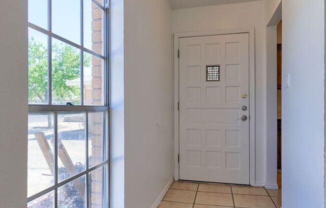 Amazing unit with refrigerated air !