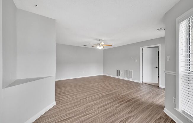 1 bed, 1 bath, 856 sqft, $1,395, Unit 100-201