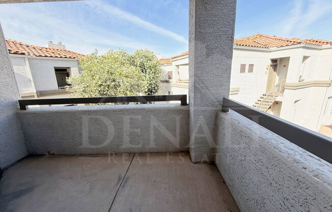 2 beds, 2 baths, 1,018 sqft, $1,395, Unit Apt 2043