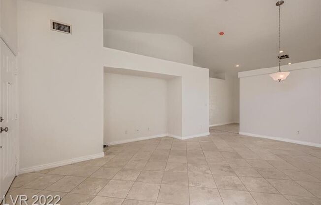 2 beds, 2 baths, $2,099