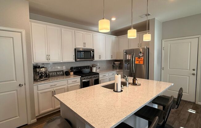 Modern 3 Bed - 2.5 Bath - Baseline - 1/2 Off First Months Rent!