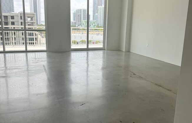 Studio, 1 bath, 962 sqft, $3,150, Unit Unit 705