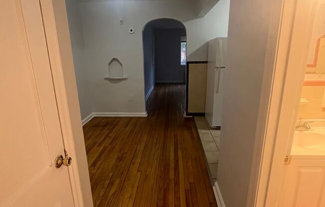 1 bed, 1 bath, 500 sqft, $725, Unit 7123 2