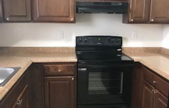 2 beds, 2 baths, 900 sqft, $2,250, Unit 5926#06