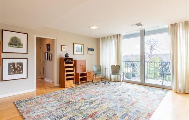 Park Terrace 3-2  by Overton Park