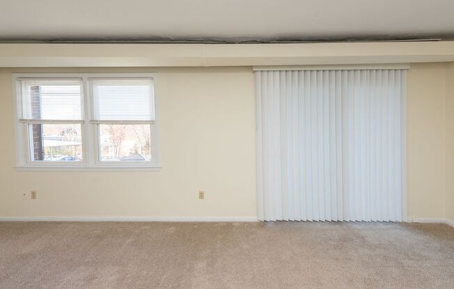 2 beds, 1.5 baths, 1,200 sqft, $2,345, Unit 502J