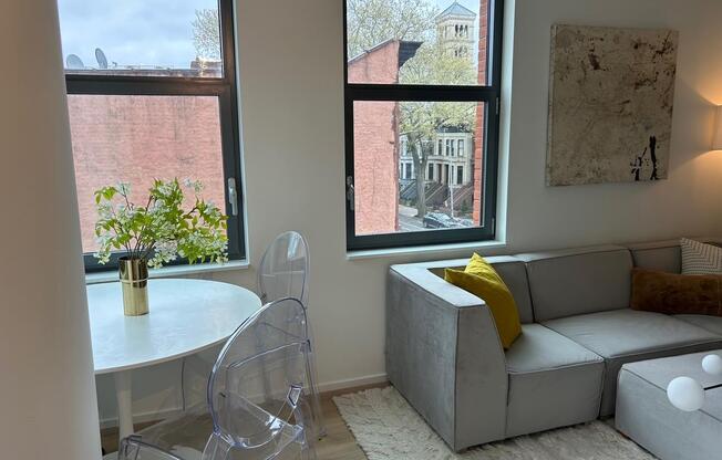 Studio, 1 bath, 470 sqft, $3,395, Unit 420