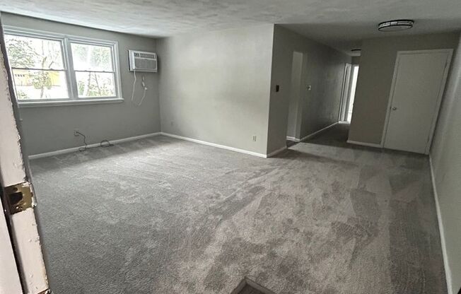 2 beds, 1 bath, 850 sqft, $1,040, Unit 2-H