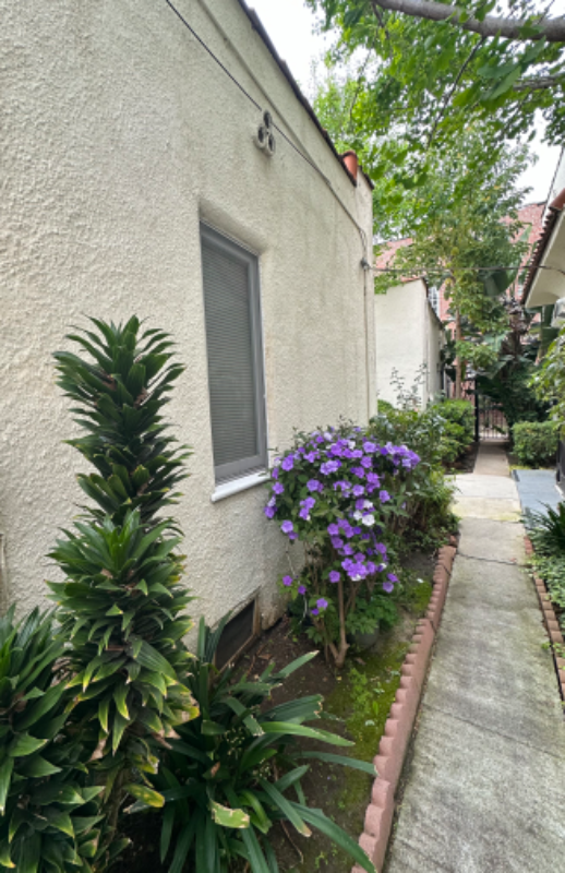 628 7/8 N Plymouth Blvd