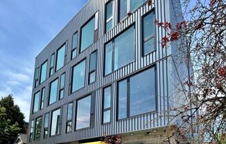 Top Floor Views! Brand New Building Offering 6-weeks Free Rent!