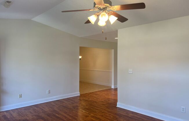 2 beds, 2 baths, $1,650