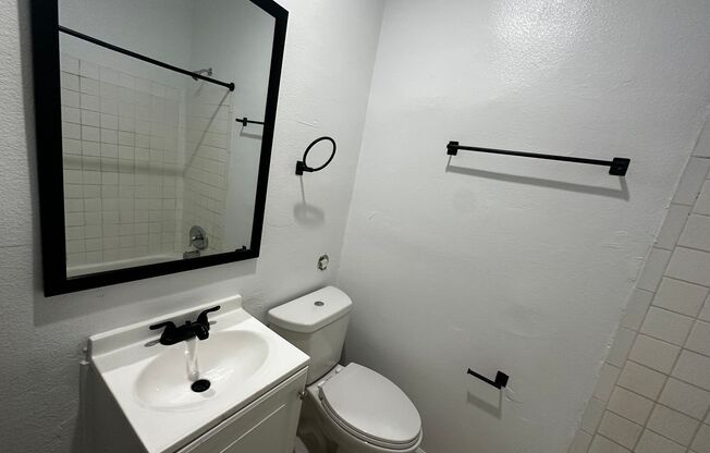 1 bed, 1 bath, 307 sqft, $1,495.83, Unit 15