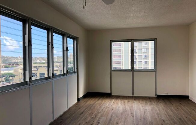 Pet Friendly Ala Wai Cove - 1BR/1BA/1PK