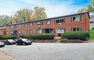2423 LINDSAY AVE