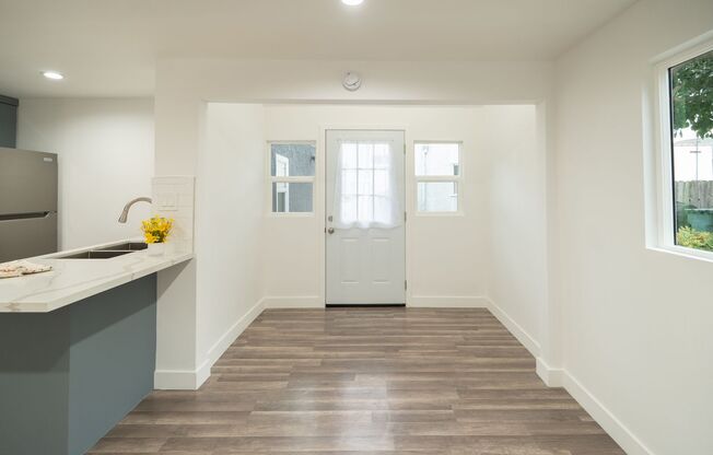 BRAND NEW 1 BEDROOM UNIT!!!!