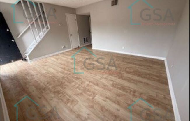 3 beds, 1.5 baths, 1,240 sqft, $1,200, Unit 136 Pine Creek Ct-1