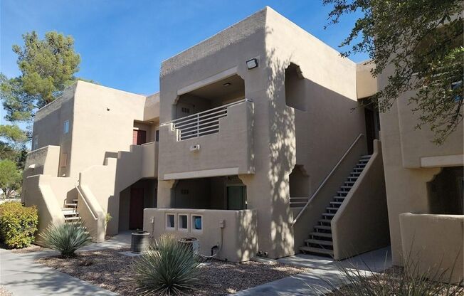 SUMMERLIN CONDO - 2ND FLOOR UNIT!! POPULAR 1 BED, 1 BATH UNIT