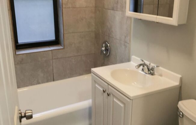 1 bed, 1 bath, 660 sqft, $2,195, Unit 623-M1