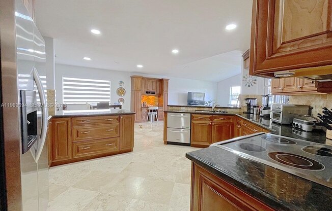 18281 SW 22 ST