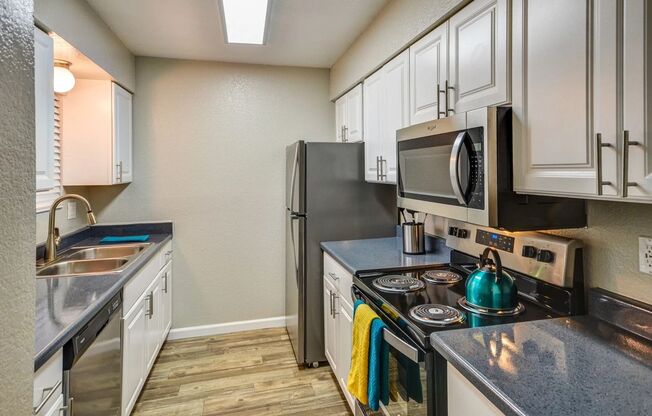 2 beds, 2 baths, 817 sqft, $1,740, Unit 103