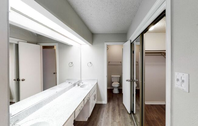 1 bed, 1 bath, 825 sqft, $834
