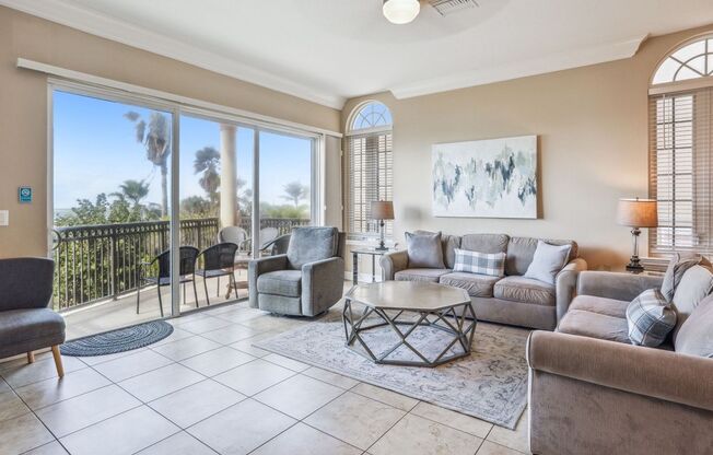 Gulf-Front Luxury Townhouse | 4 Bedrooms + Loft | Sleeps 17 | Game Room & Elevator